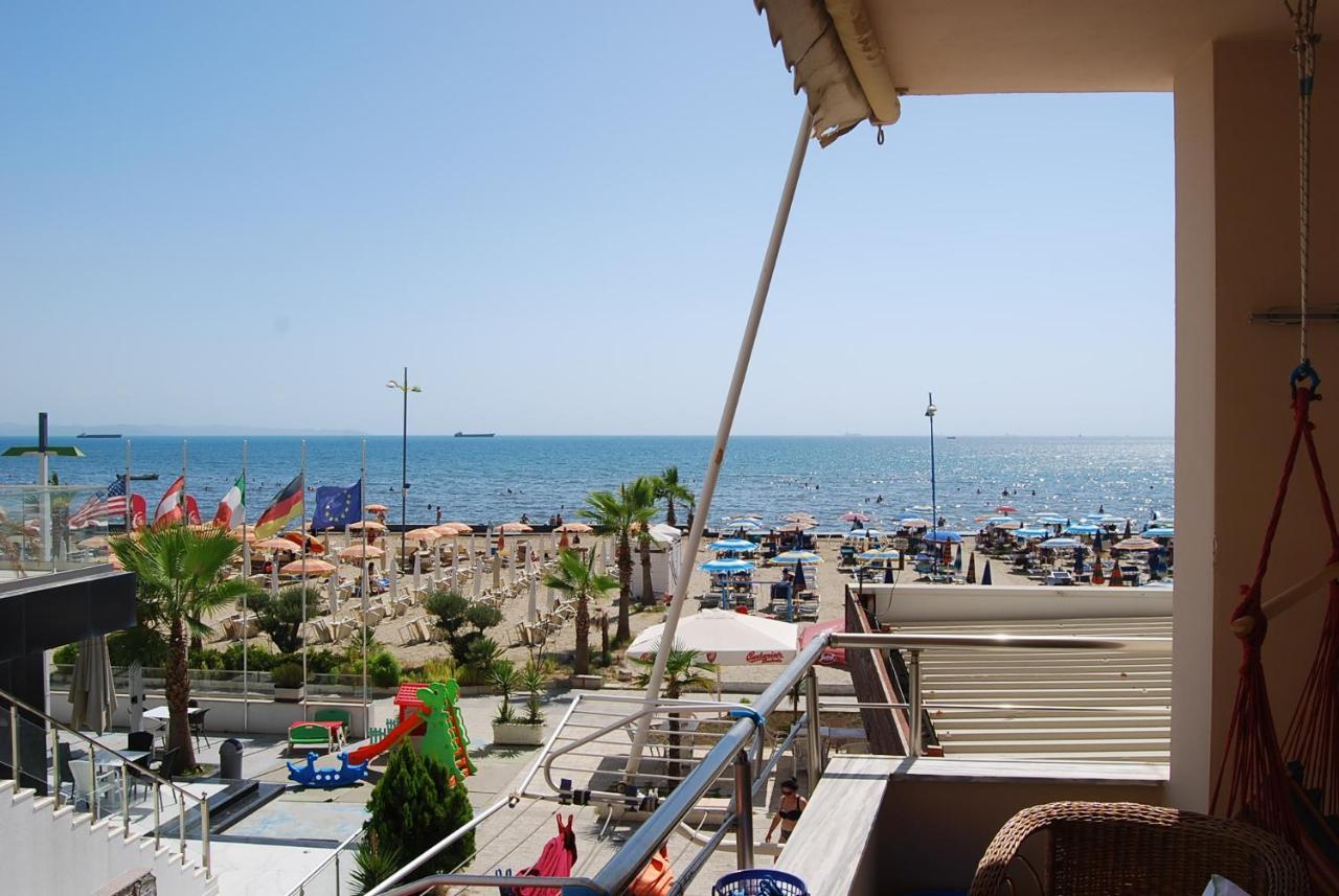 Teuta Apartment Durres Bagian luar foto