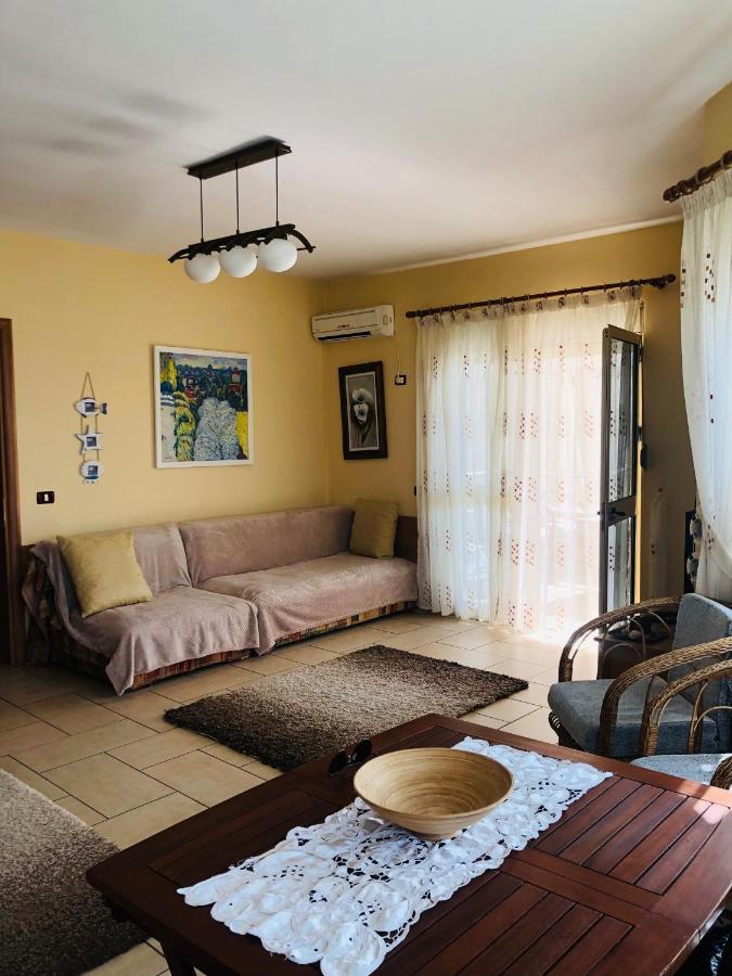Teuta Apartment Durres Bagian luar foto